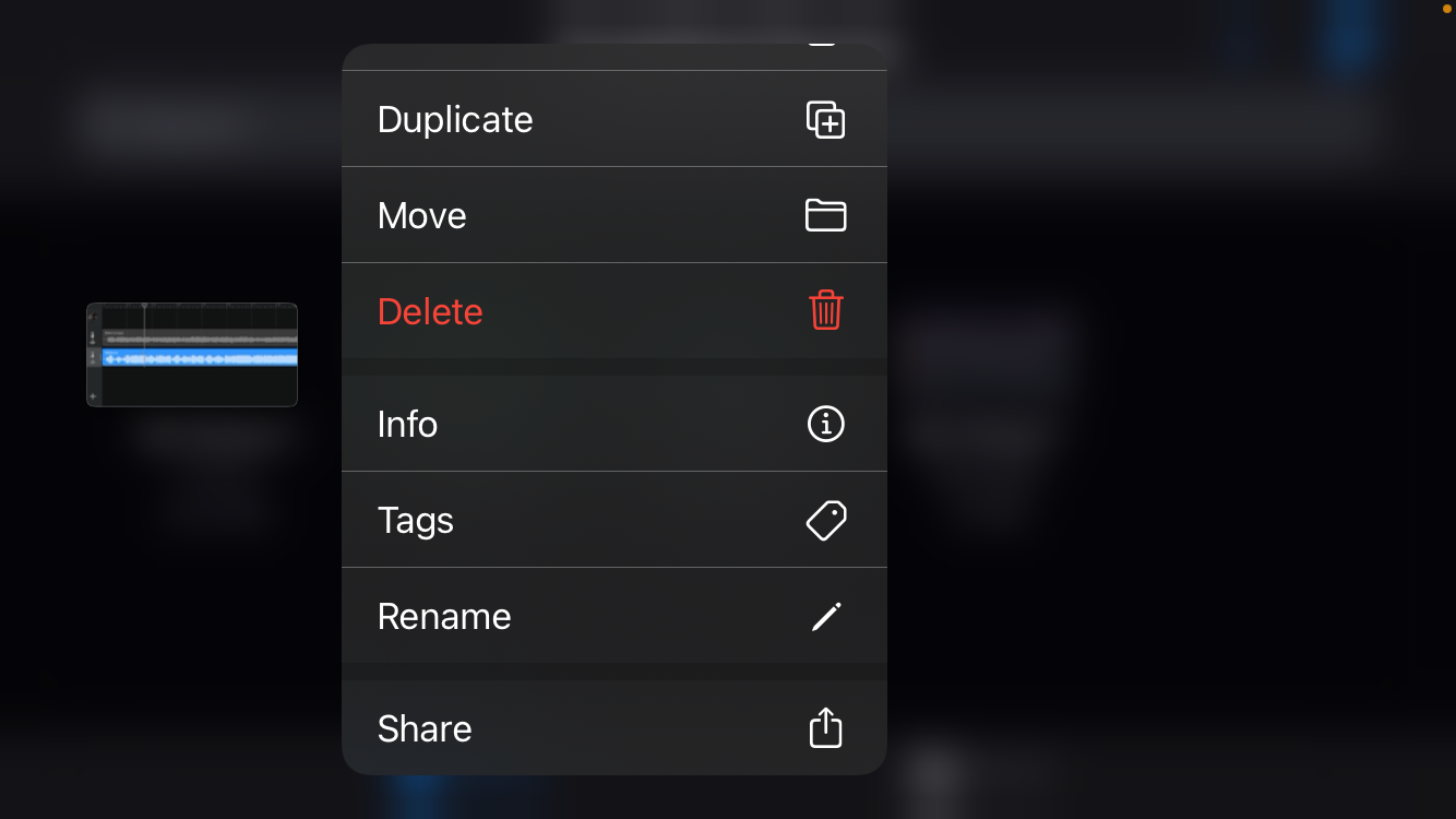 Опции трека при долгом нажатии в GarageBand