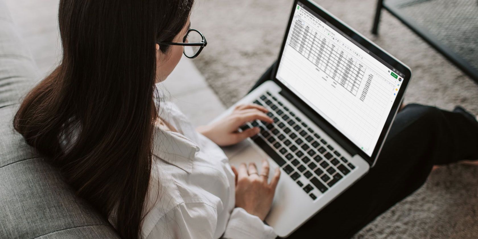 Условное форматирование в Google Sheets