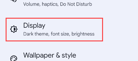 Откройте раздел «Дисплей» в настройках