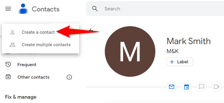 Снимок интерфейса Google Contacts: кнопка «Создать контакт» в левом верхнем углу.