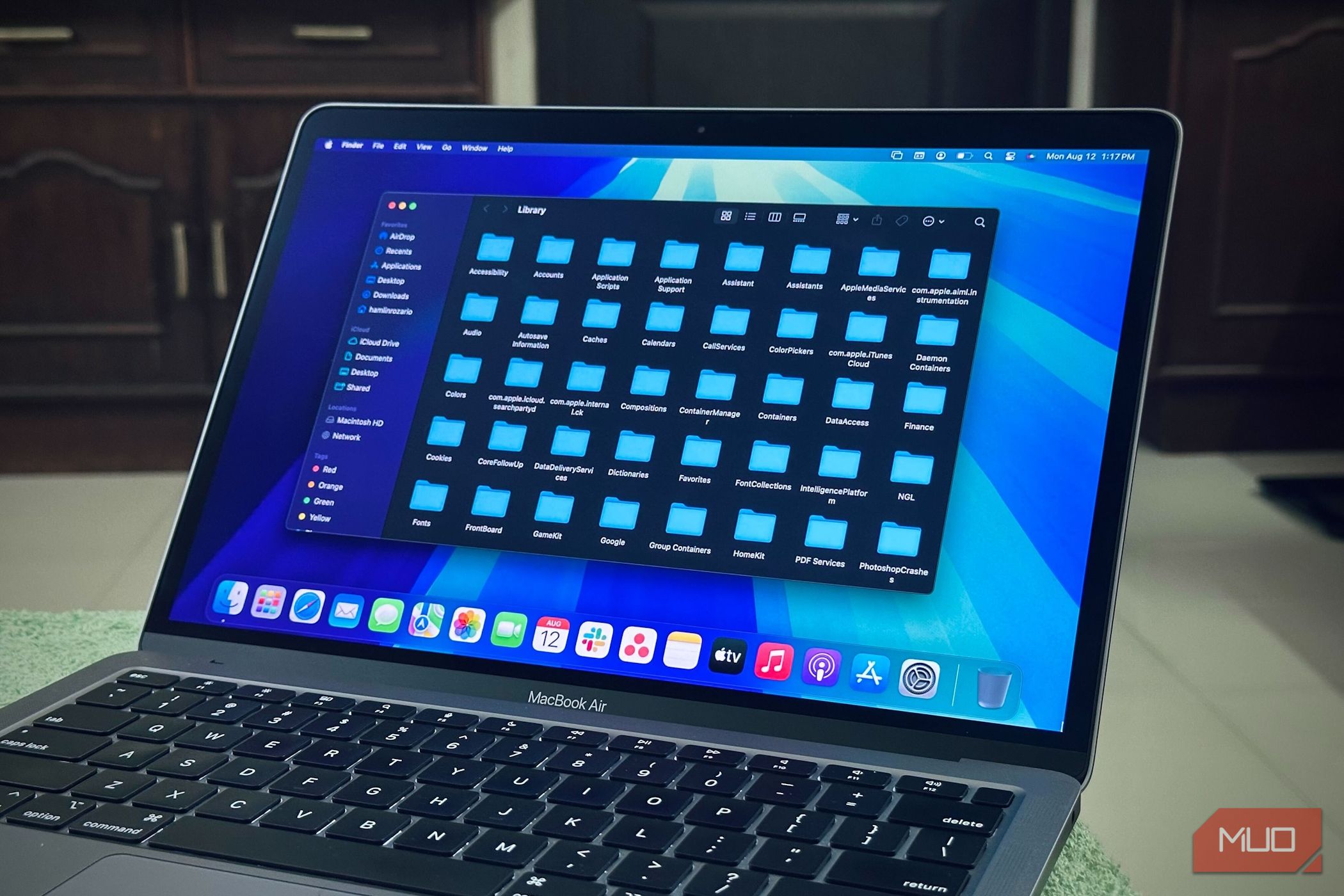 Открыть папку Library на Mac