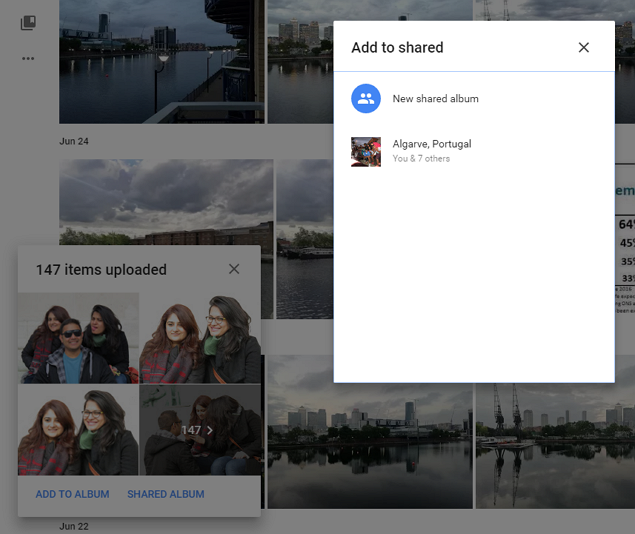 Скриншот раздела «Фото» с таймлайном и ползунком для выбора года и месяца