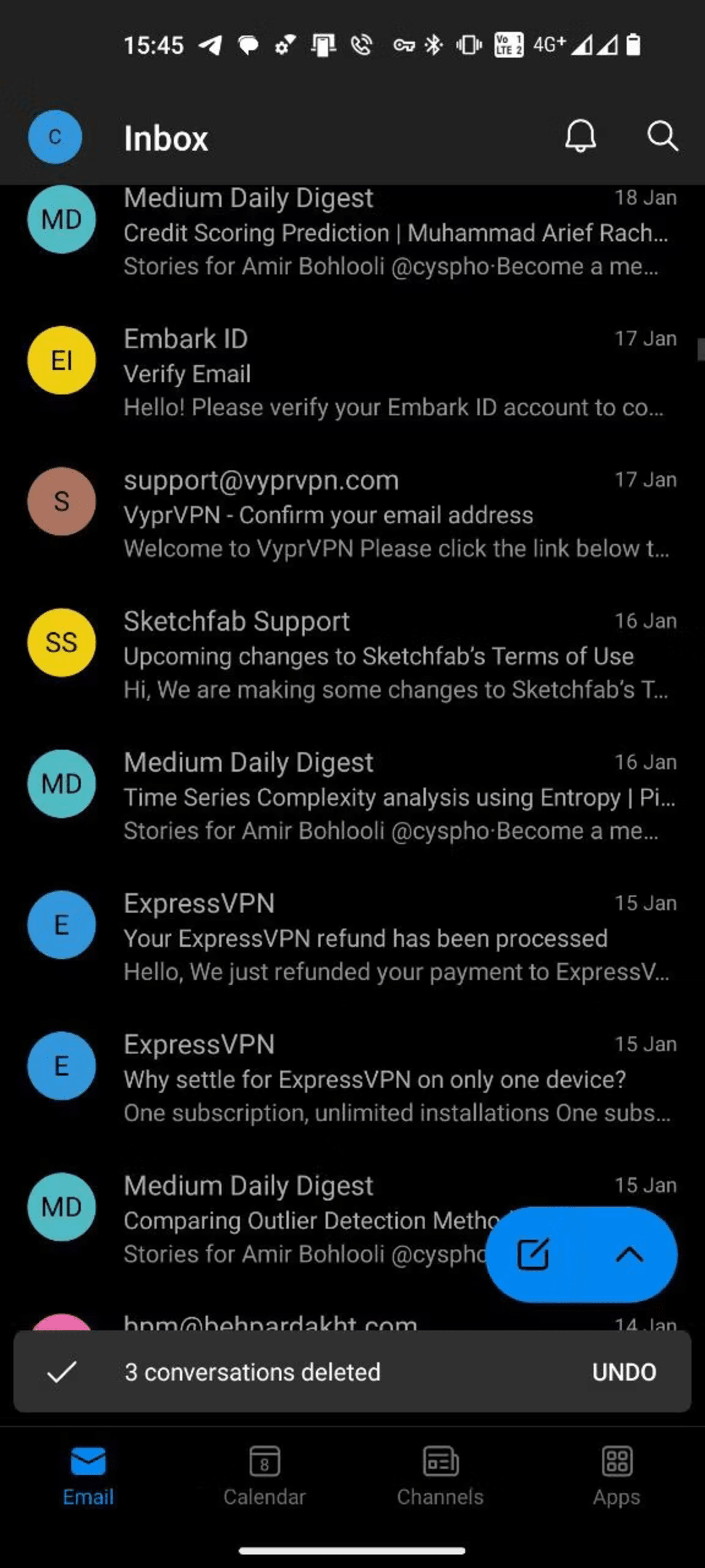 Отмена удаления в мобильном Outlook