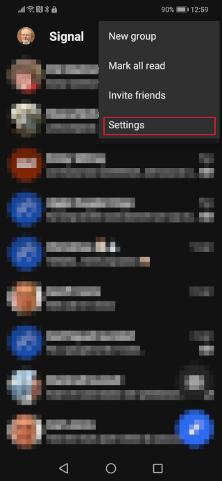 Пункт Настройки в мобильном Signal