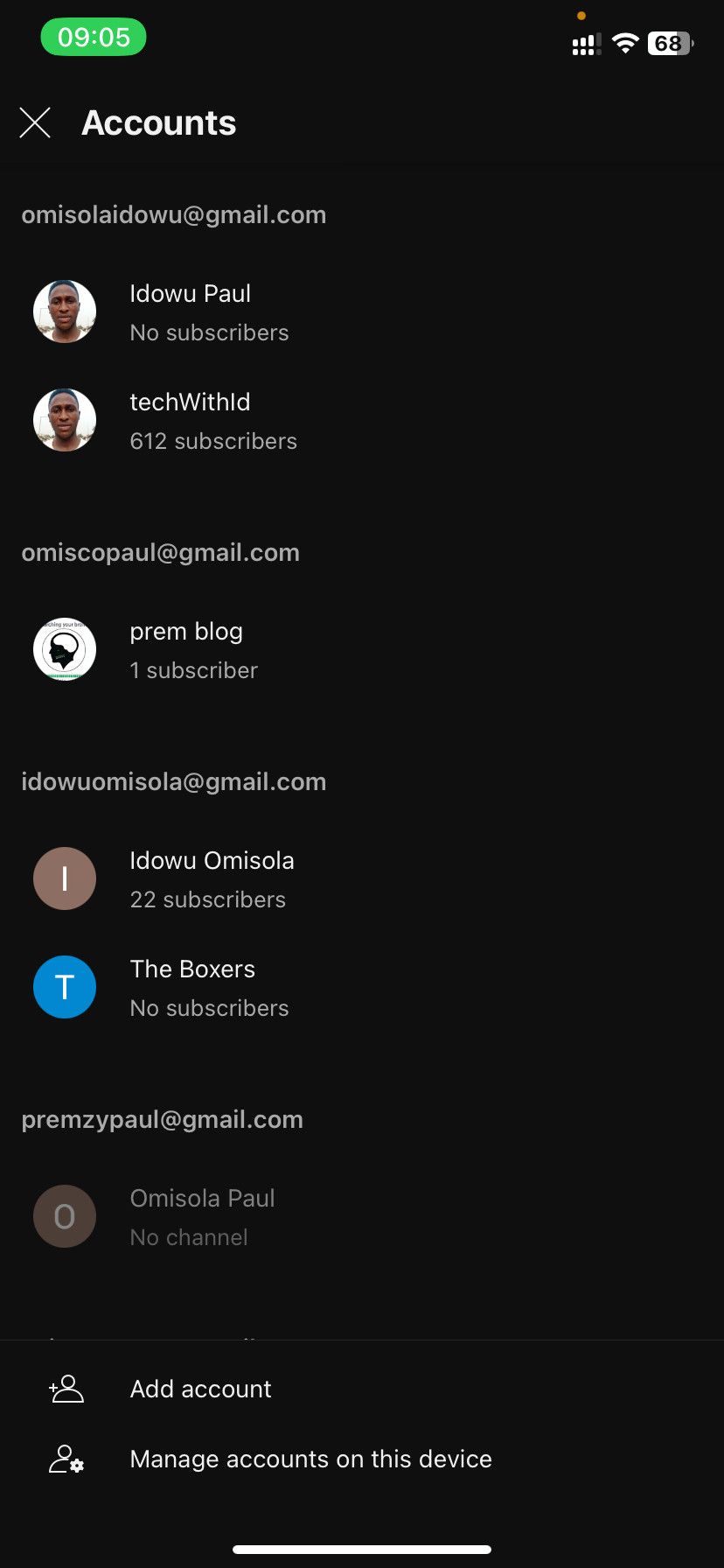 Список аккаунтов в YouTube Studio