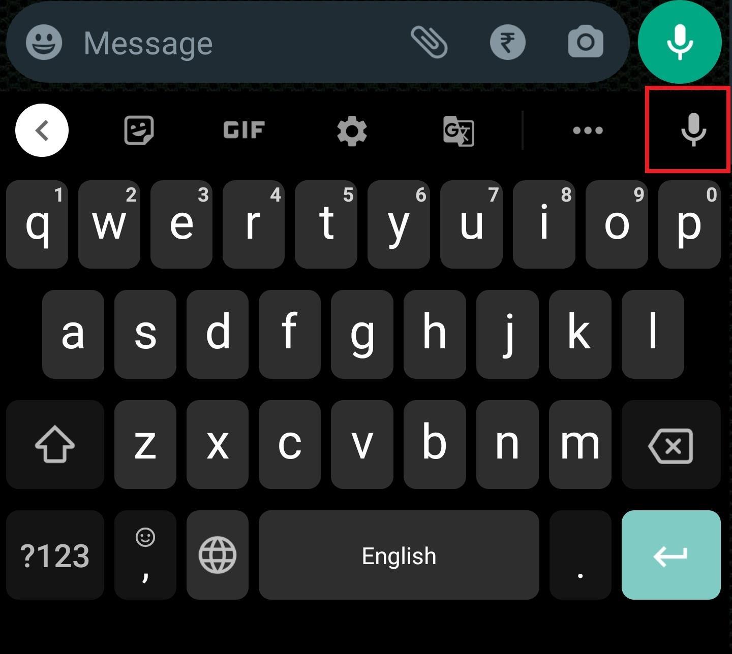 Pulsa el icono de micrófono en el teclado