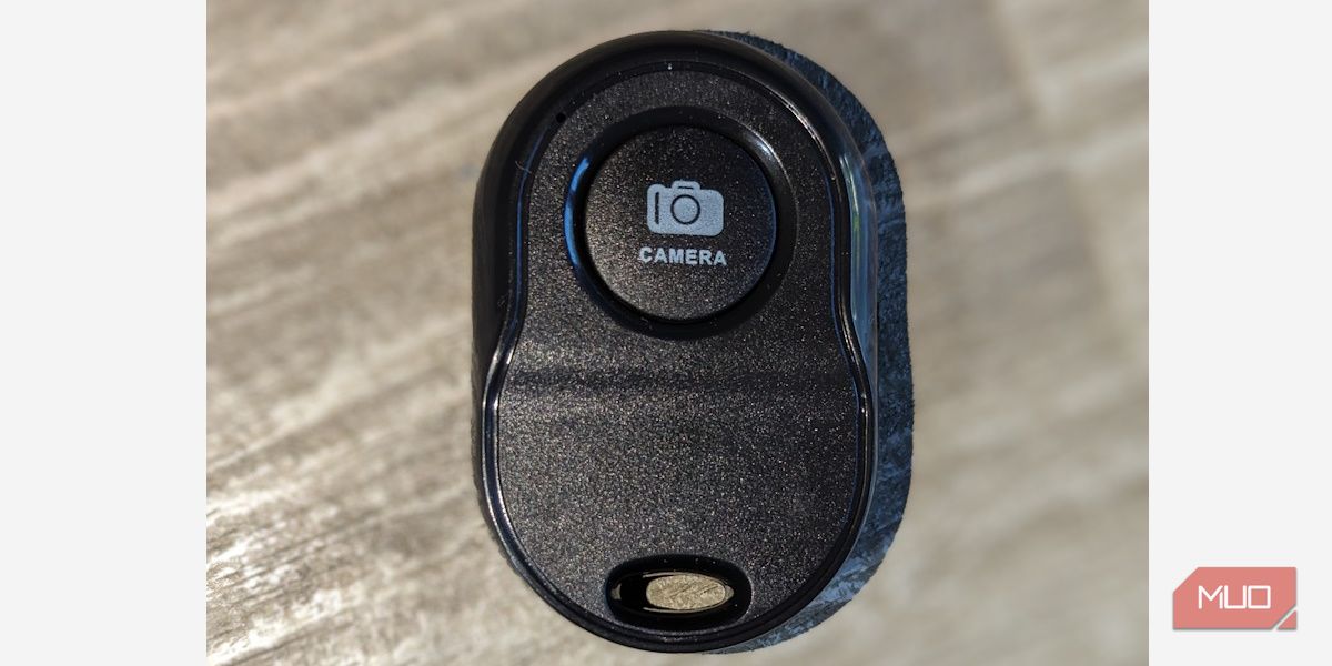 Bluetooth‑пульт для мобильной камеры