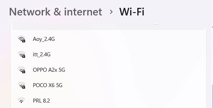 Заблокированные SSID больше не видны в разделе Показать доступные сети в настройках Wi‑Fi.
