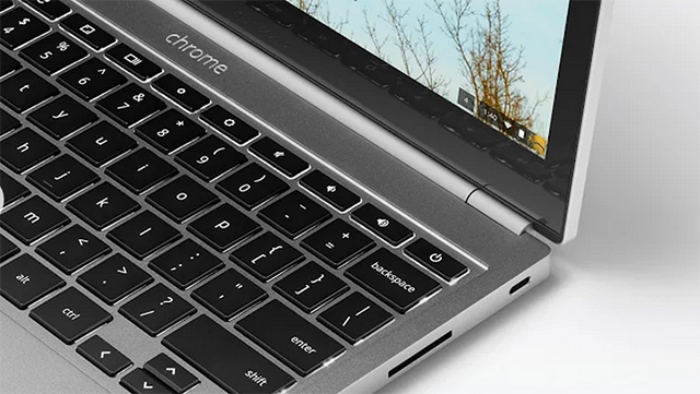 Chromebook Pixel с повреждённым портом USB-C