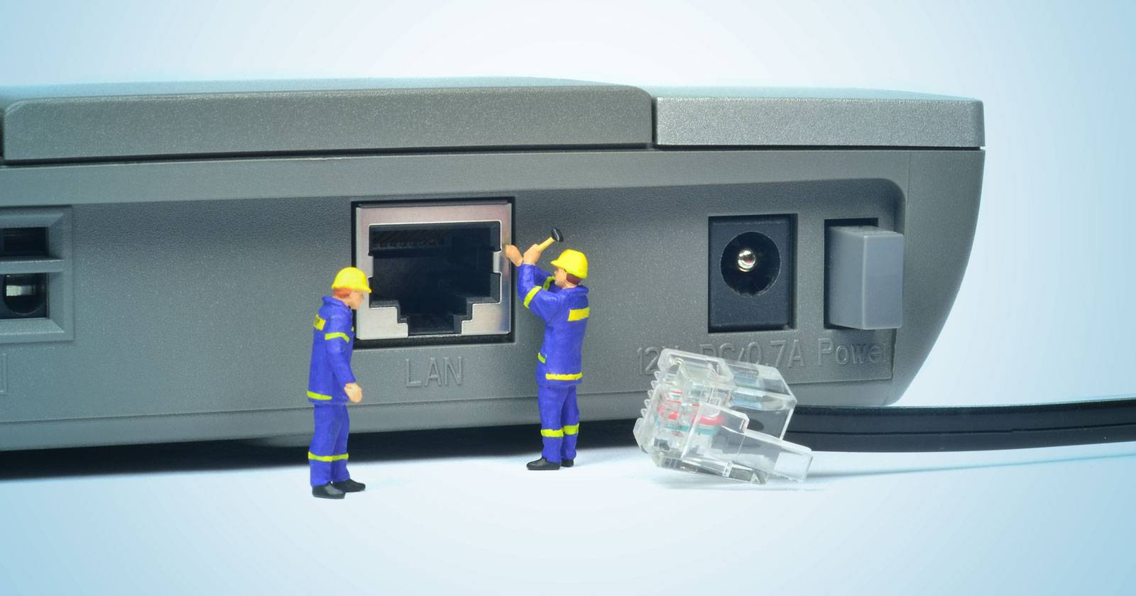 Иллюстрация: медленный интернет на компьютере