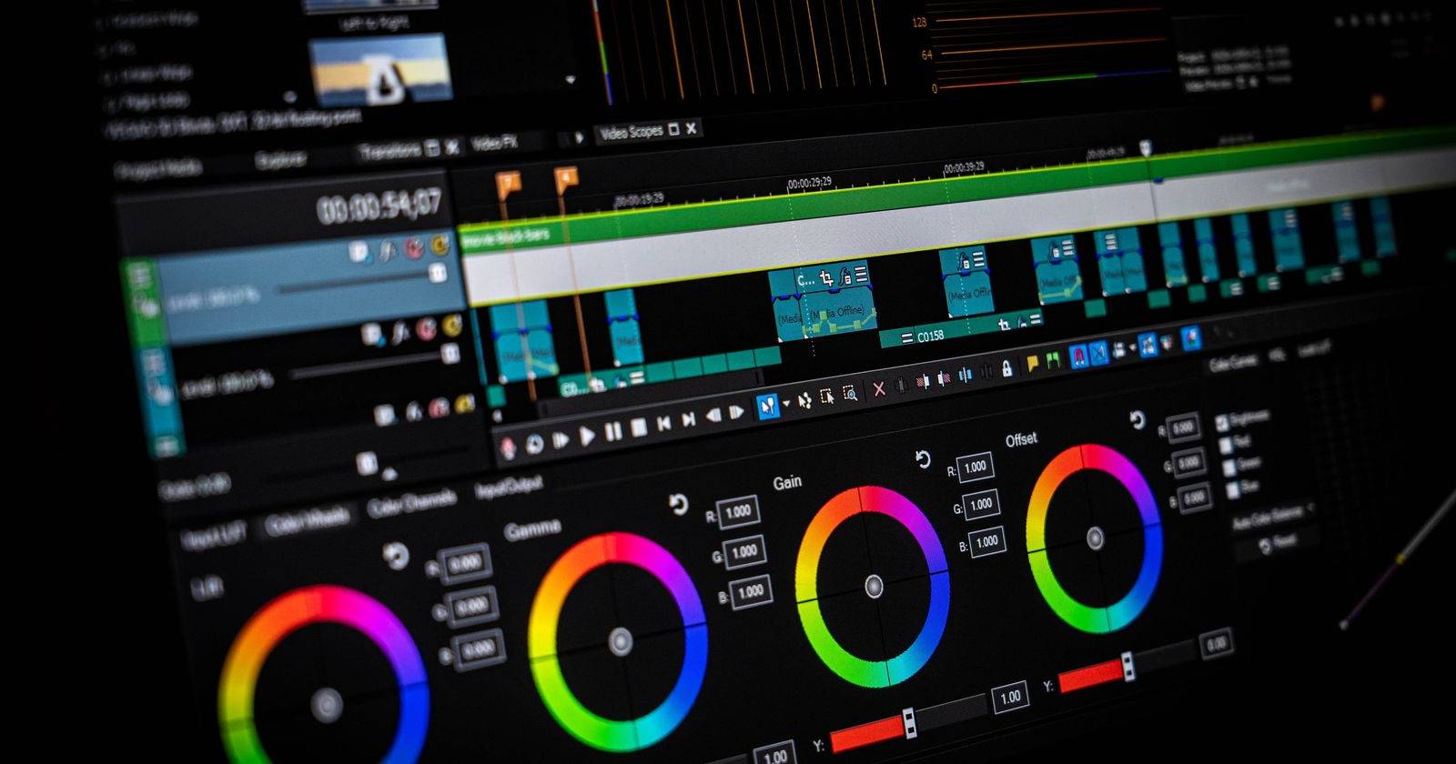 Versions в DaVinci Resolve: Fusion и Color — руководство