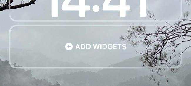 Aggiungi widget alla schermata di blocco di iPhone usando l'area