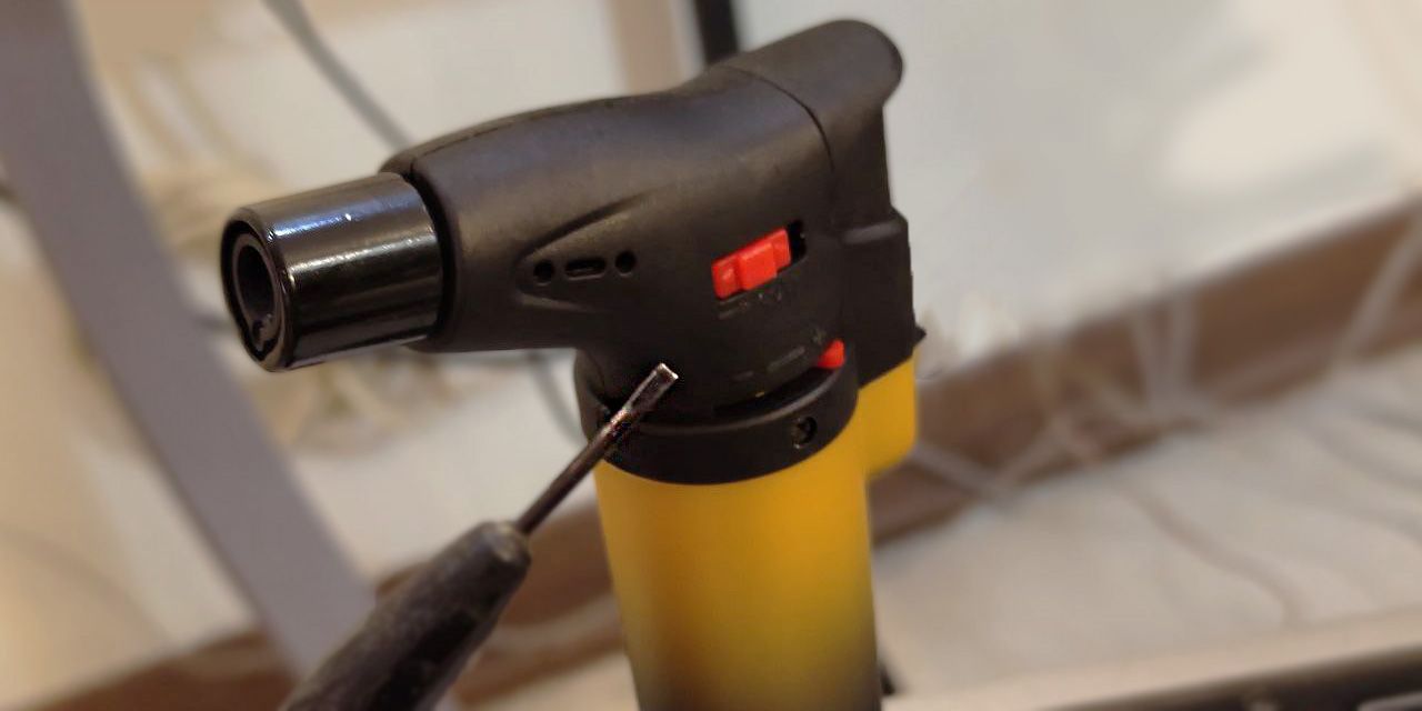 Screwdriver and a torch