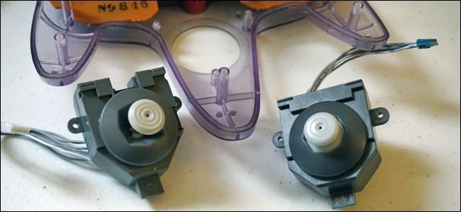 Установка нового модуля стика в корпус контроллера