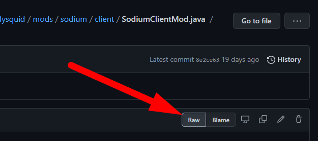 Кнопка Raw на странице файла GitHub