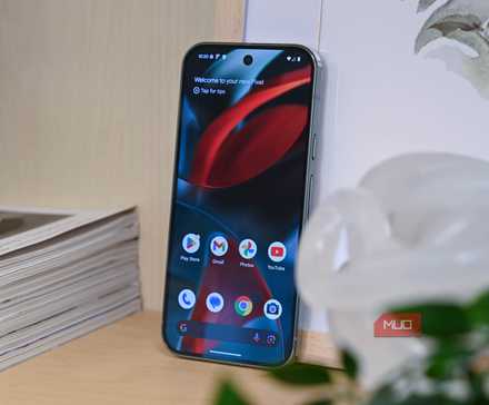 Главный экран Google Pixel 9 Pro.