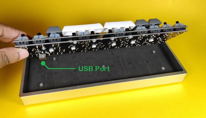 Примеры крепления сборки в корпусе