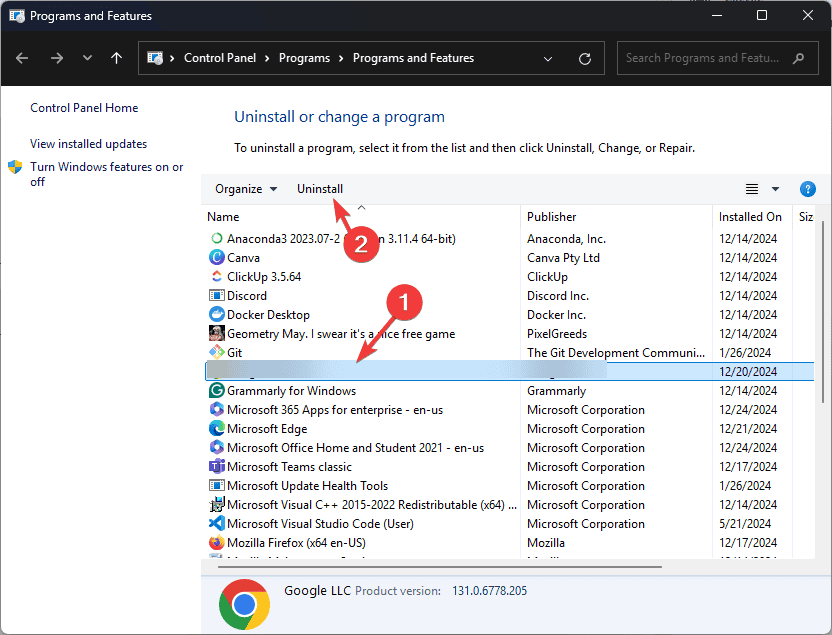 Окно Программы и компоненты с выбранным Armoury Crate
