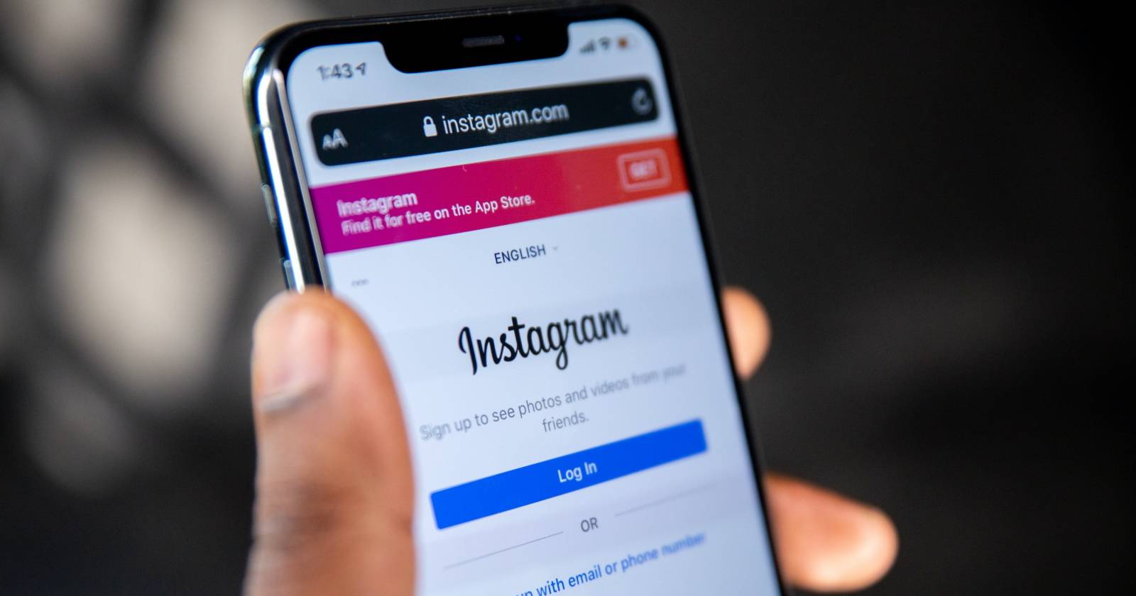 Instagram в веб‑версии на iPhone