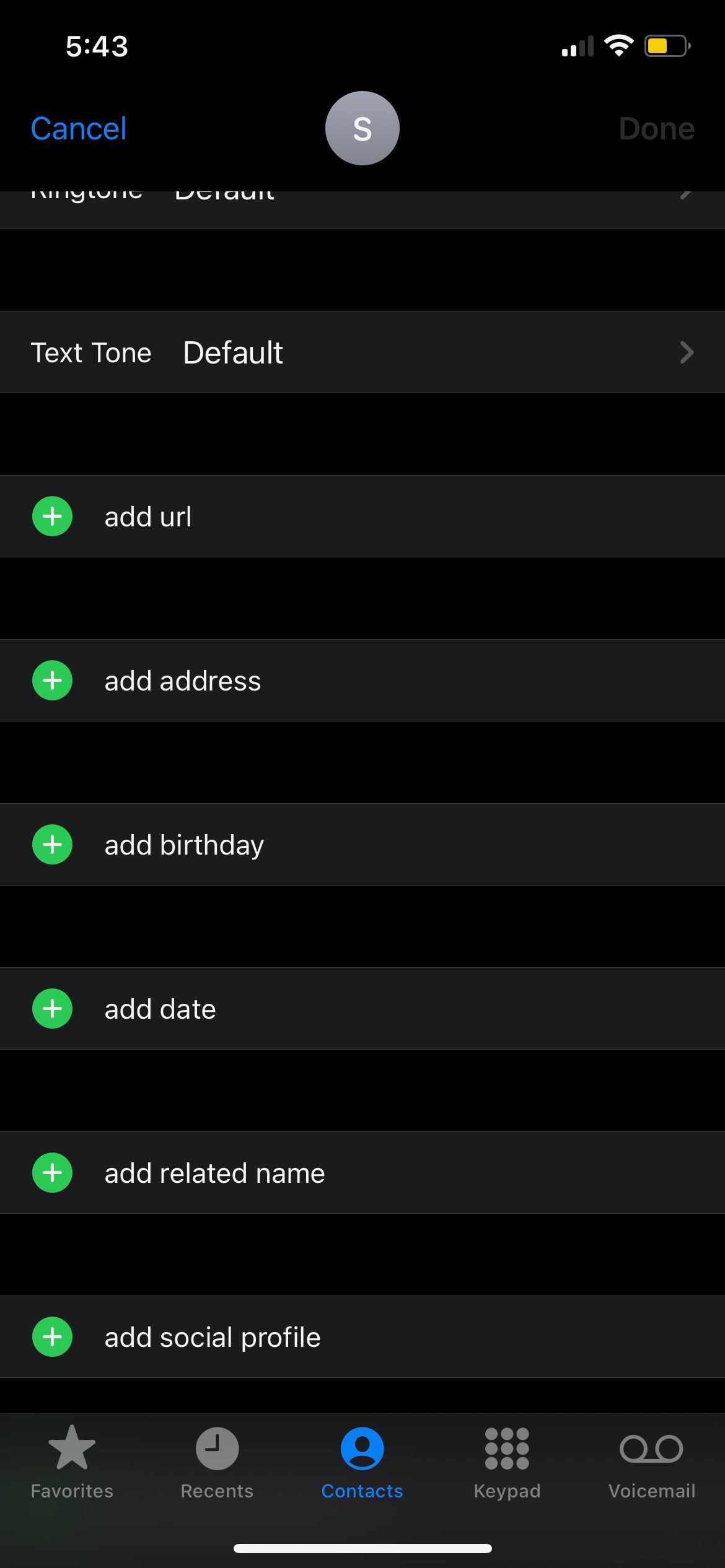 Editing-Contact-information-iPhone