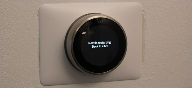 Термостат Nest с зависшим экраном