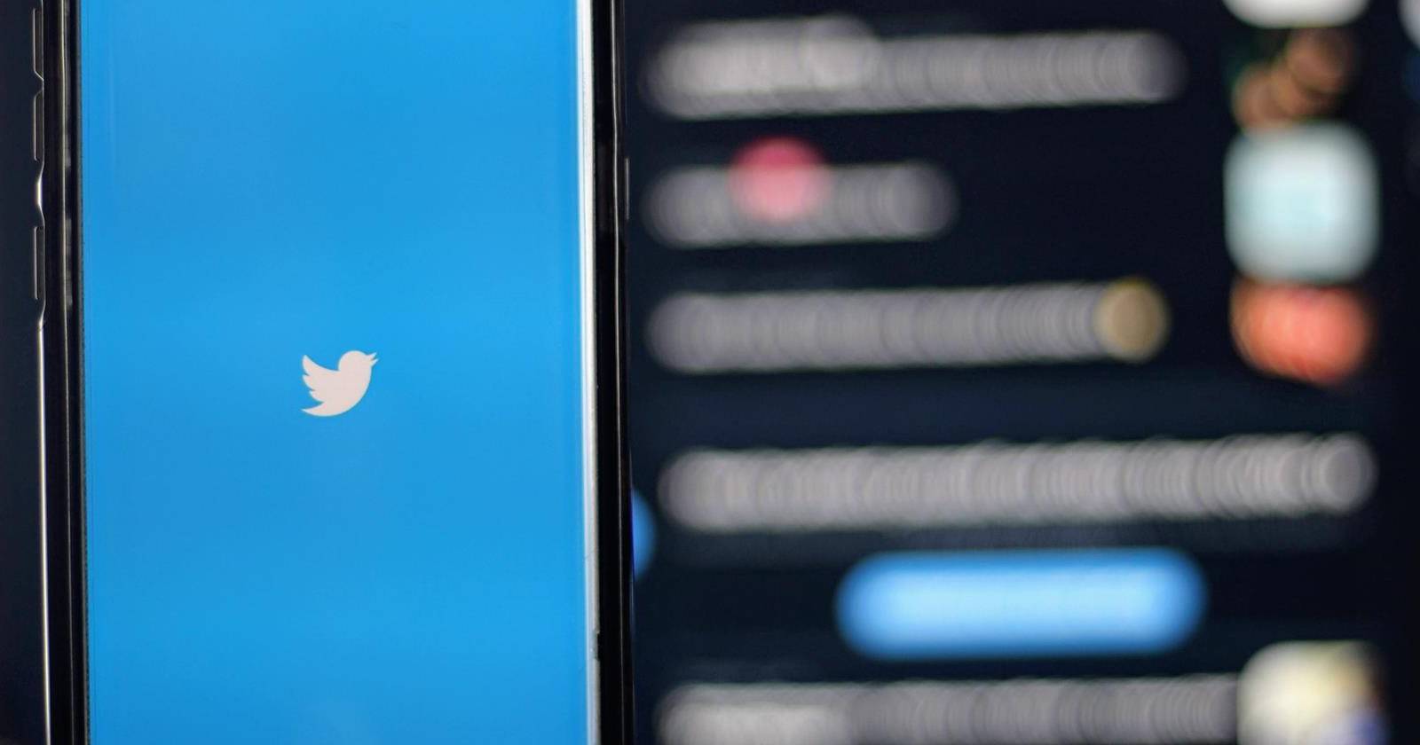 Общий вид ленты Twitter на мобильном устройстве