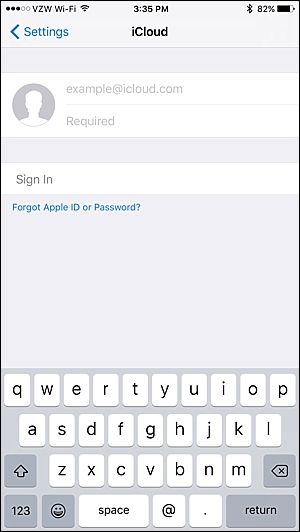 Успешный вход: экран iCloud