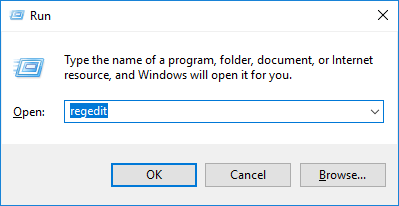 Finestra Esegui con il comando regedit