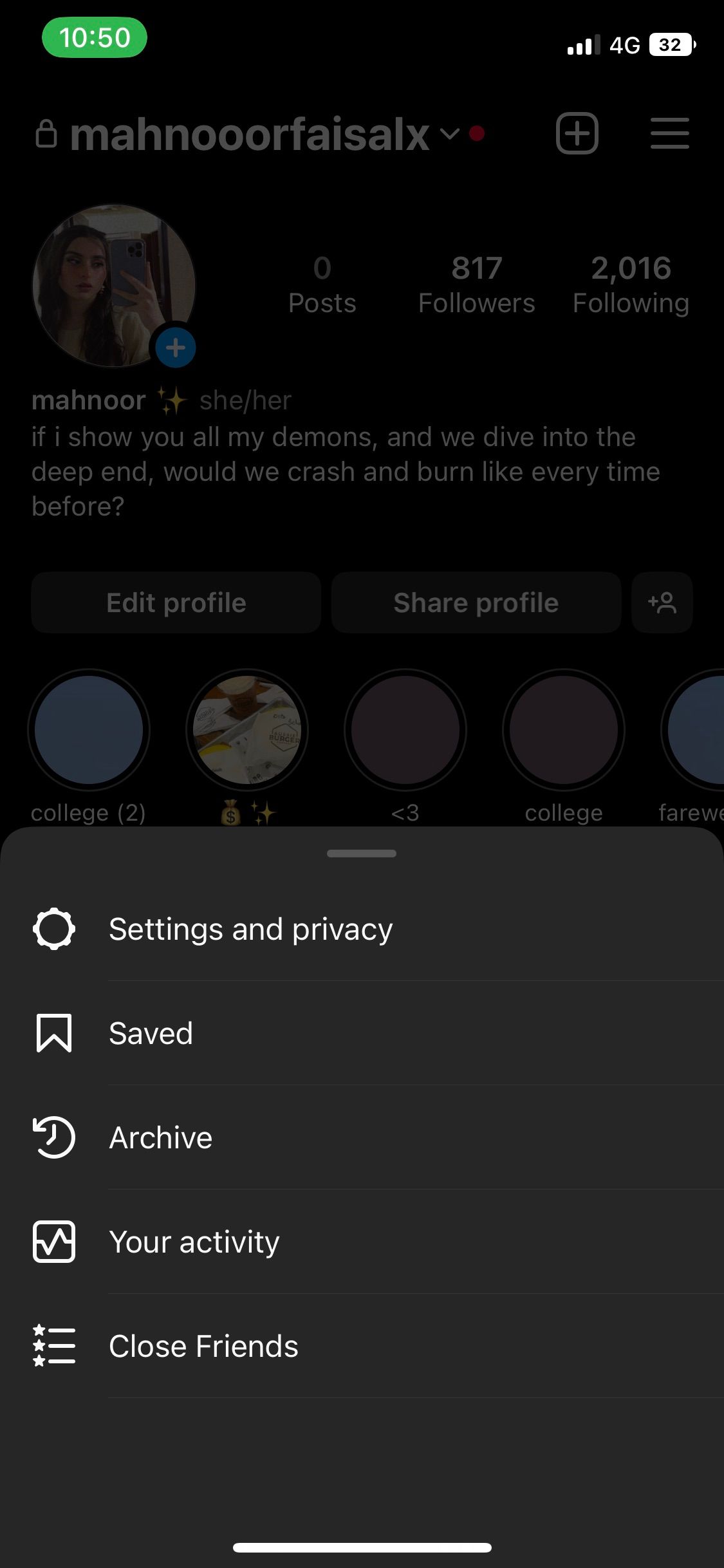 тап по иконке трёх линий в правом верхнем углу экрана