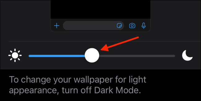 Ползунок затемнения обоев в WhatsApp для iPhone