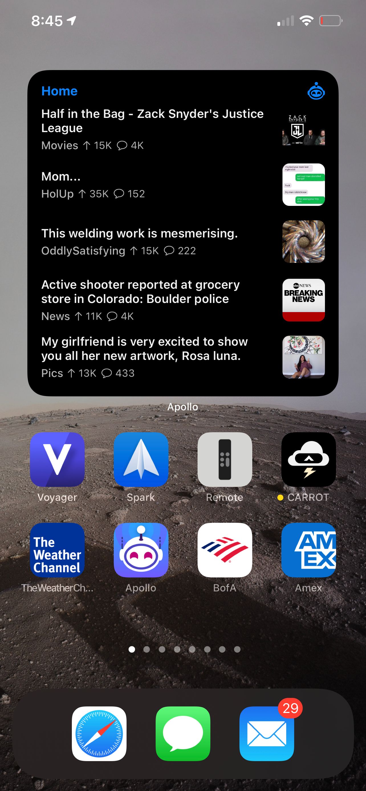Большой виджет Apollo со списком постов.
