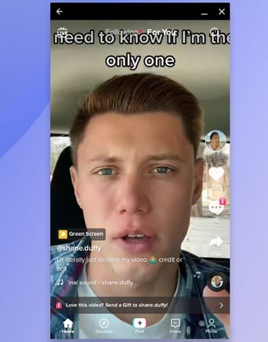 Вертикальный интерфейс приложения TikTok, запущенного на ChromeOS.