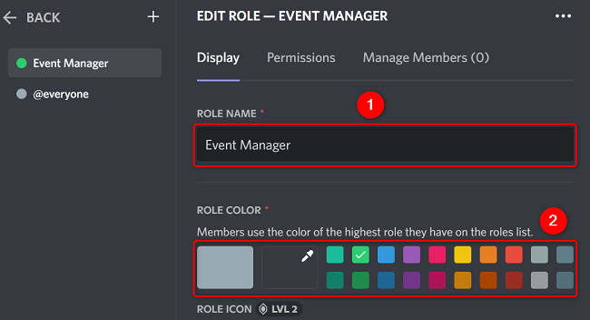 Назначьте имя и цвет роли.