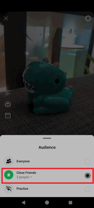 Выбор «Close Friends» для прямого эфира