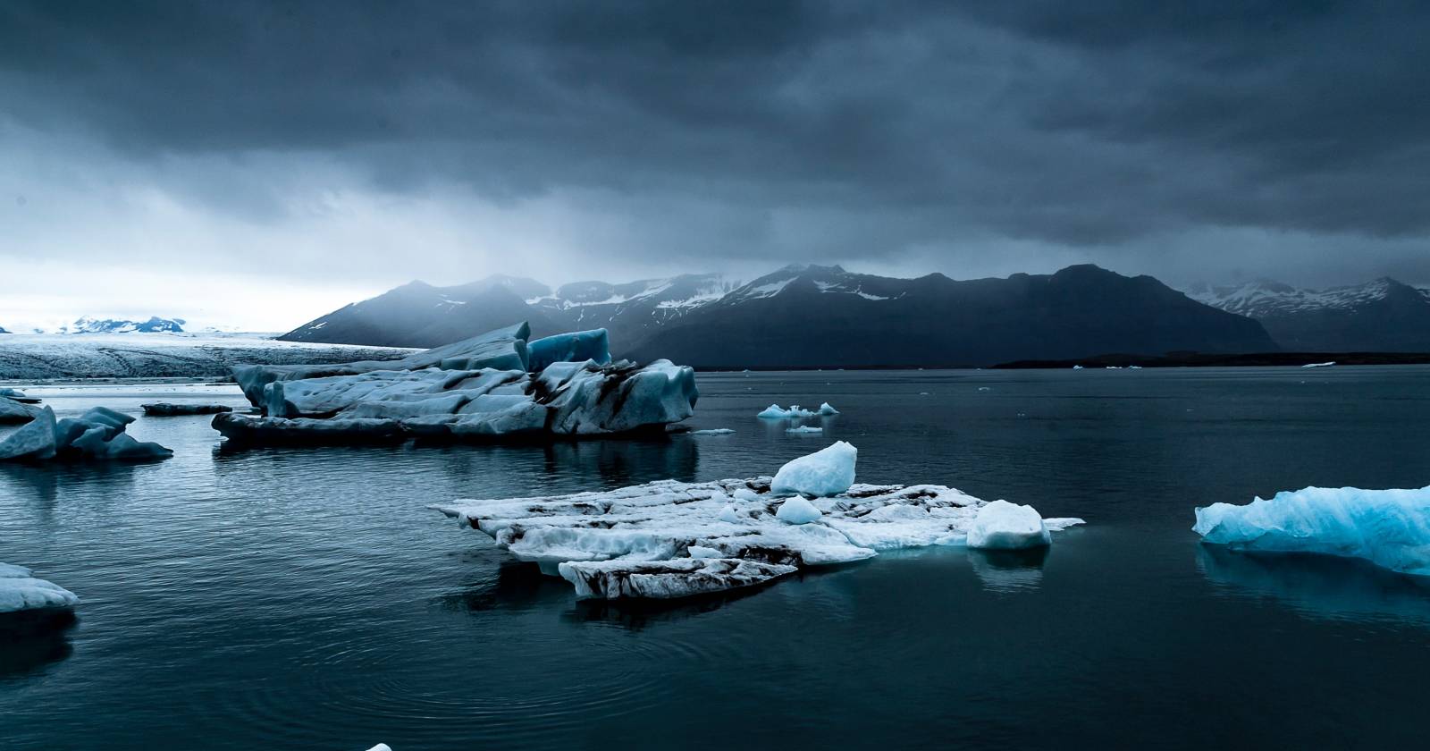 Тёмная и мрачная фотография — руководство