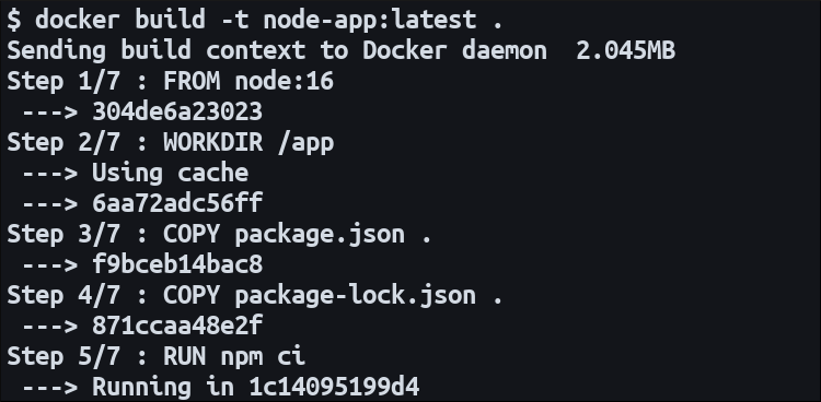 Скриншот: вывод лога сборки docker build