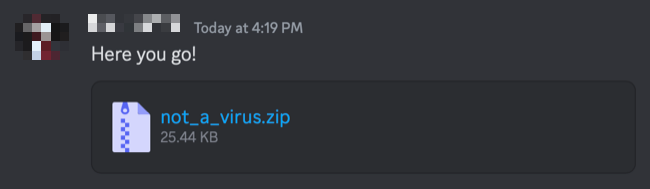 Изображение архива .ZIP с вредоносным файлом, отправленного в чате Discord