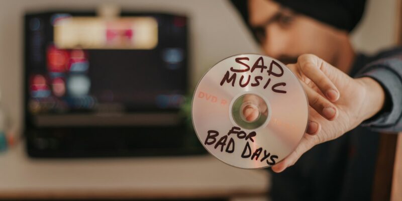 Изображение: домашний записанный CD с видимыми следами износа