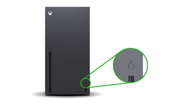 Кнопка сопряжения на Xbox Series X.