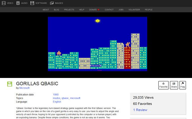 Gorillas в эмуляторе на Internet Archive, показано окно QBasic с исходным кодом игры