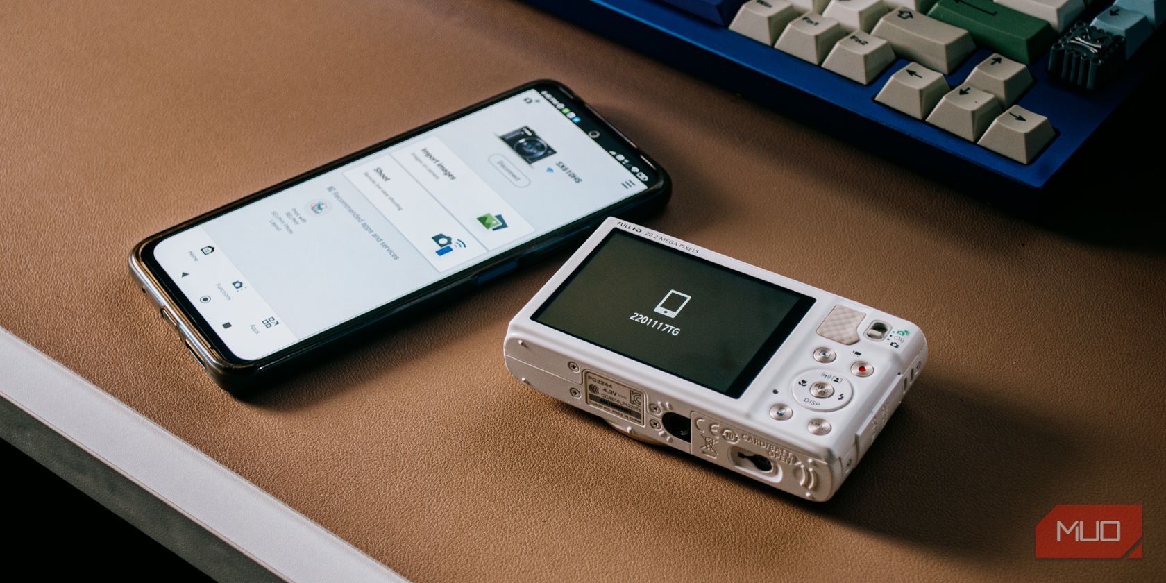 Камера Canon подключена к телефону