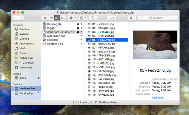 ZIP смонтирован в Finder и виден как том