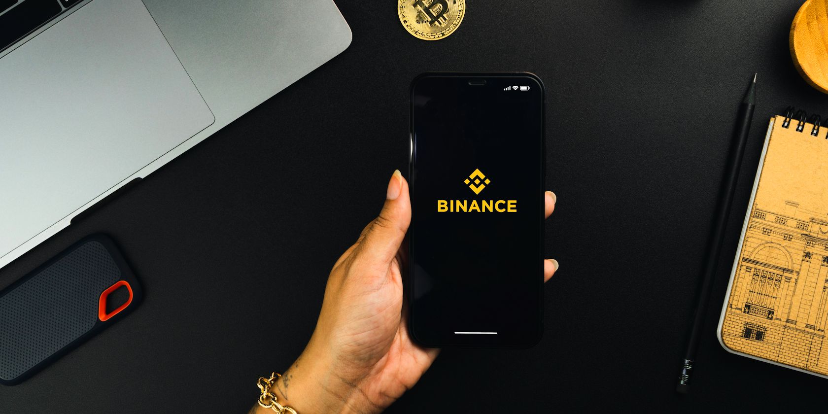 Bixel от Binance: обзор генератора NFT на базе ИИ