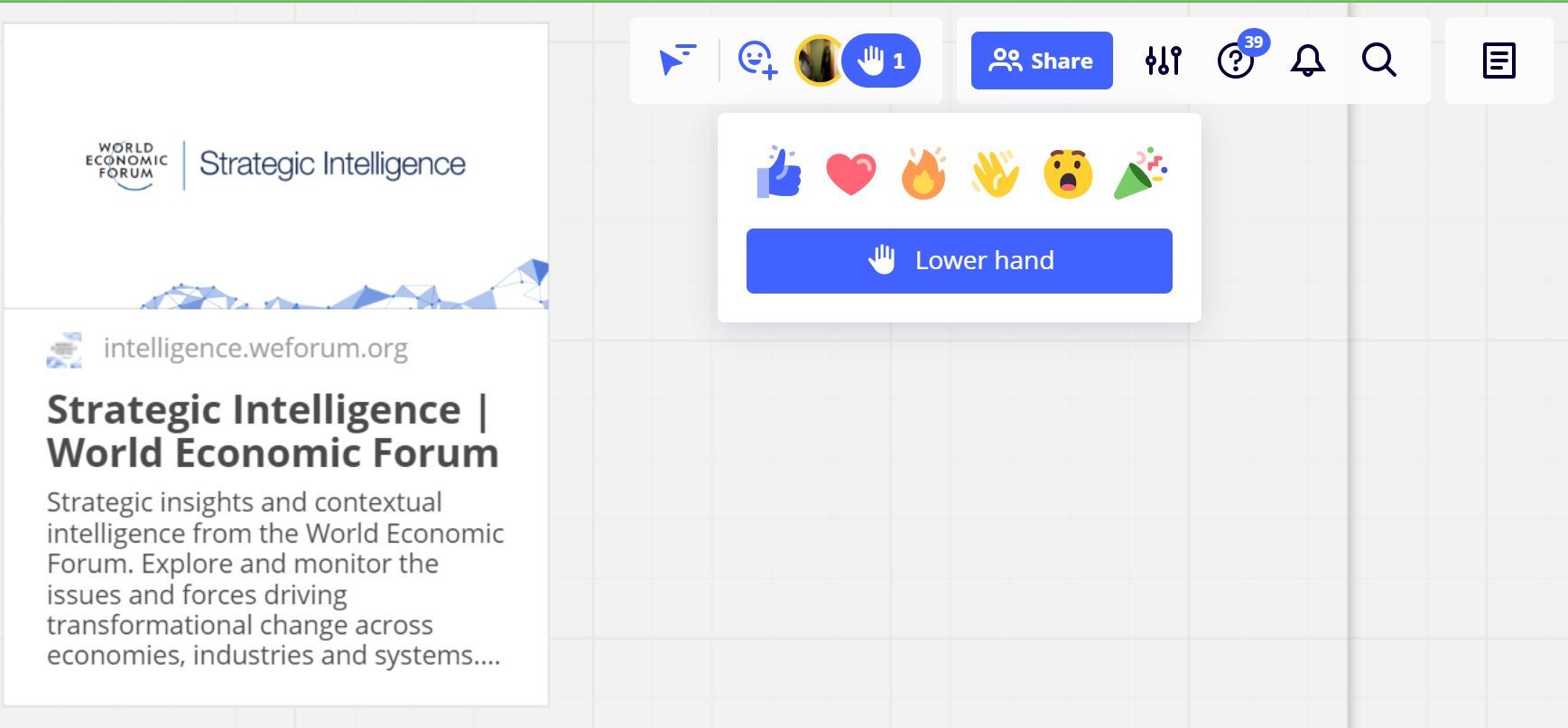Использование эмодзи и реакций на доске Miro