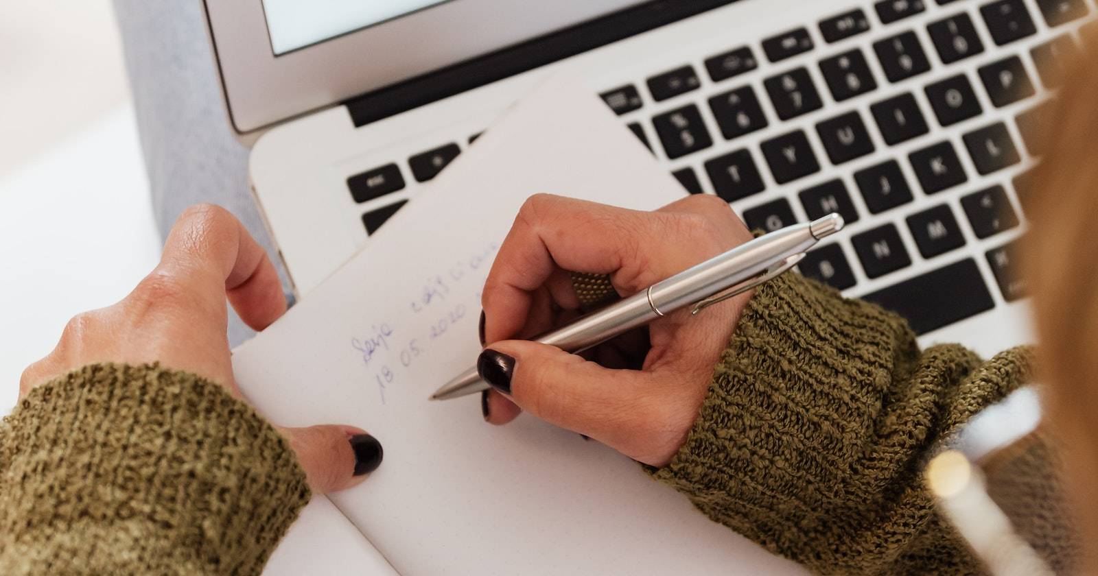 Портфолио писателя в Contently — как создать