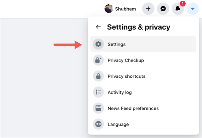 Выбор раздела Настройки на сайте Facebook