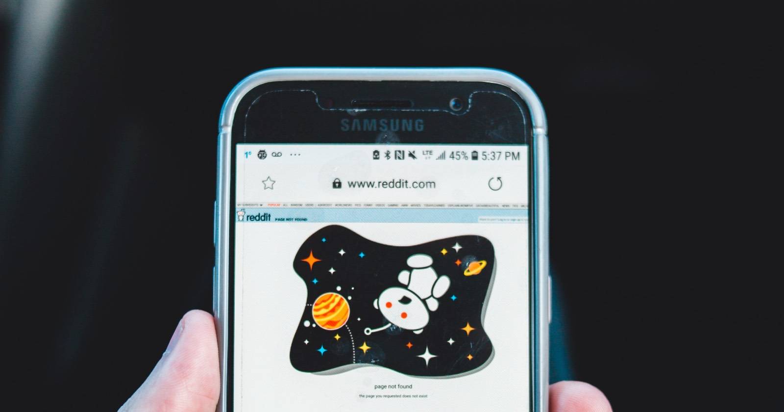 Reddit on Android phone