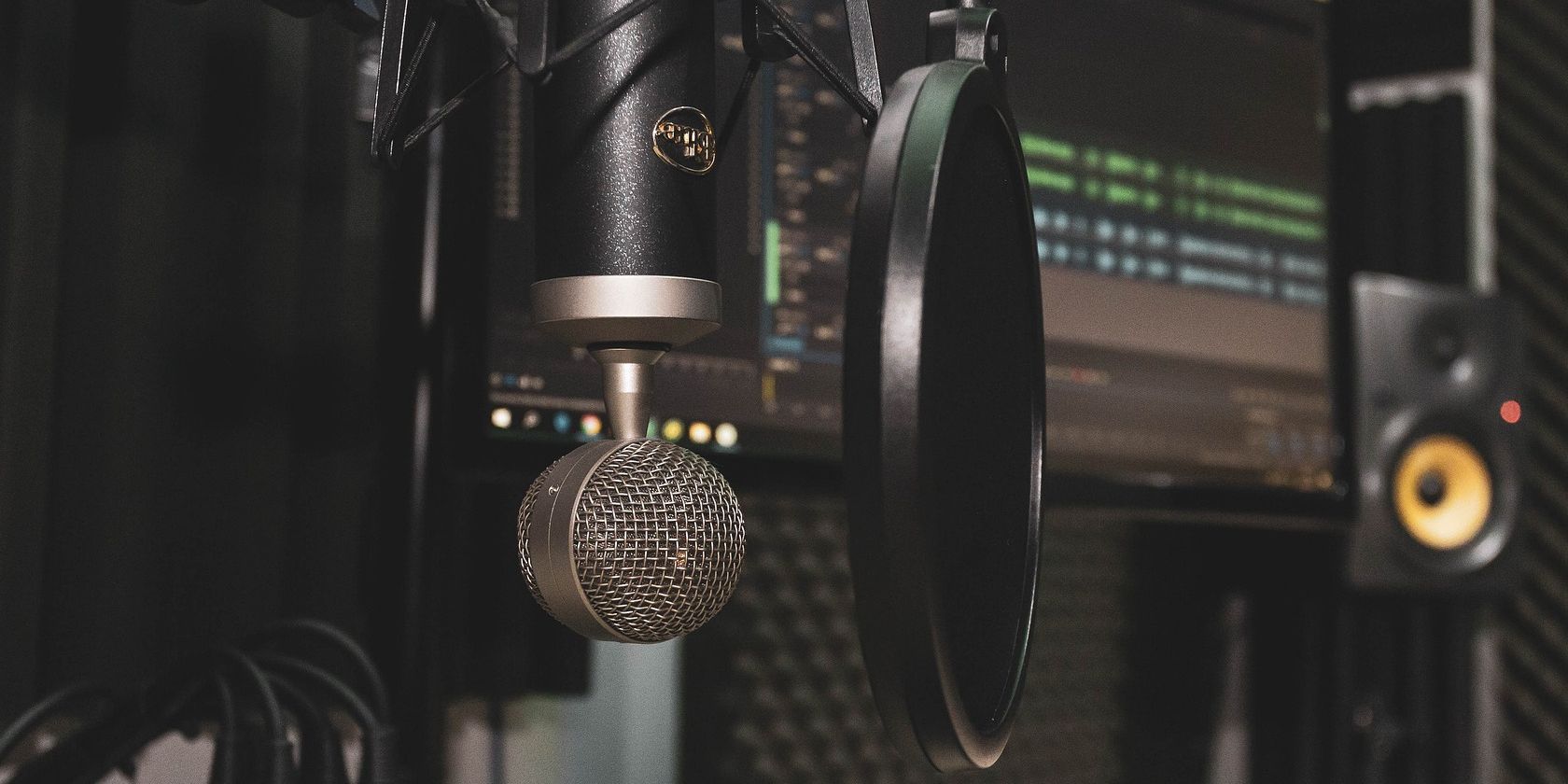 Загрузить подкаст в Spotify