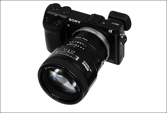 Умный адаптер между байонетами с электронным интерфейсом