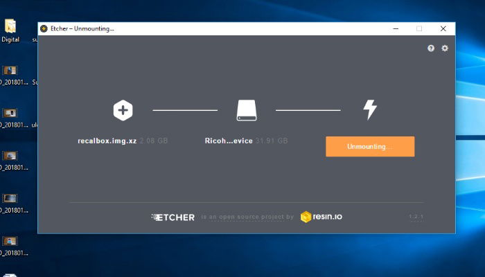 Etcher — запись образа на SD карту